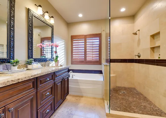 Outdoor Oasis W/ Private Pool! Escape
