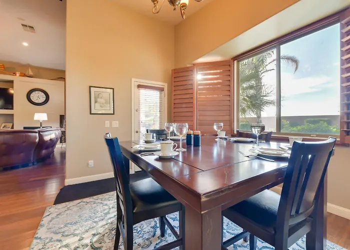 Outdoor Oasis W/ Private Pool! Escape