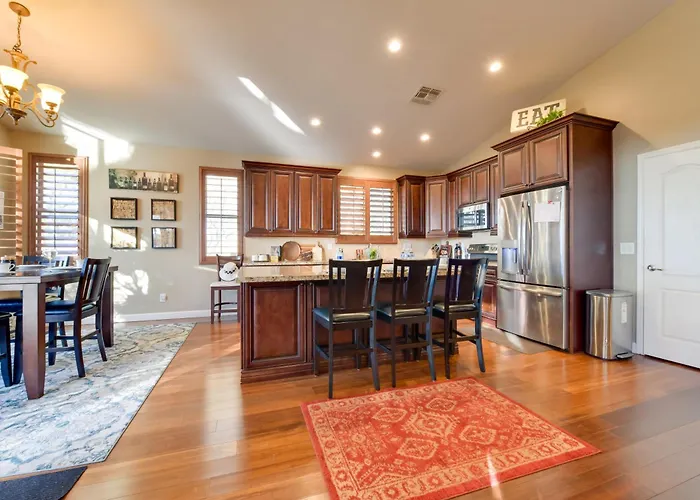 Outdoor Oasis W/ Private Pool! Escape Holiday home