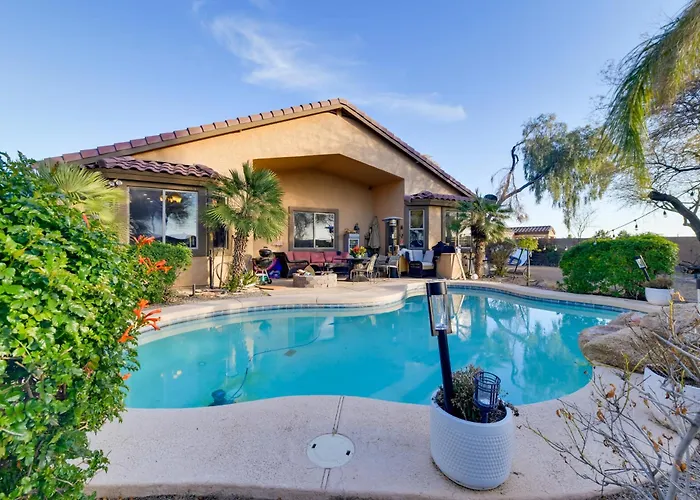 Outdoor Oasis W/ Private Pool! Escape